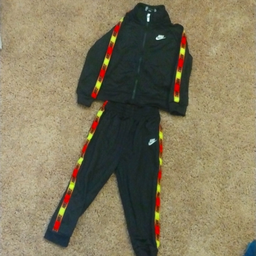 Kids Nike Set